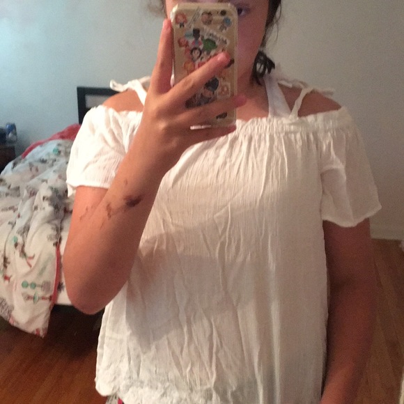 white justice 12-16 hang off tee lace on bottom - Picture 3 of 3